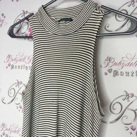 Soprano dress Striped Sleeveless turtleneck high neck stripes stretchy Dress - Picture 3 of 7